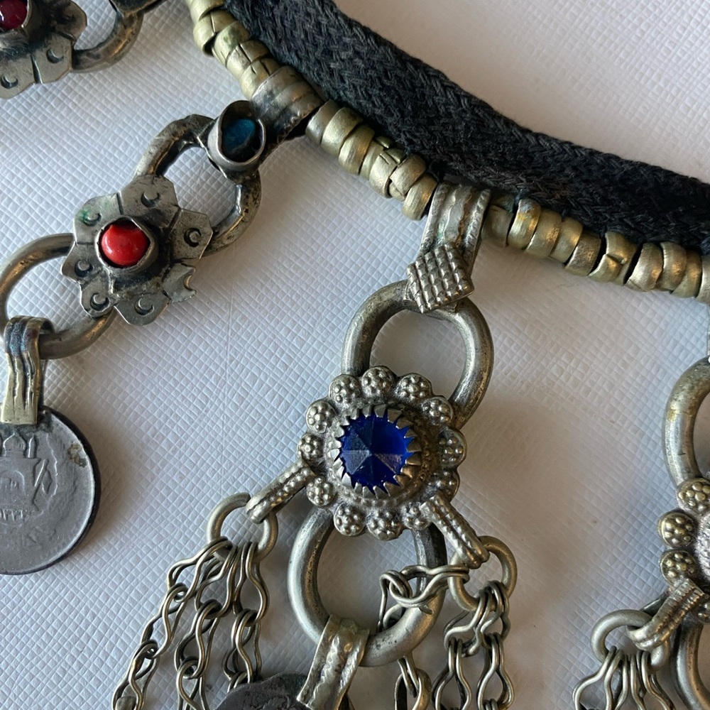 Vintage Kuchi Necklace Choker with Colourful Glass Stones - Picture 2 of 6